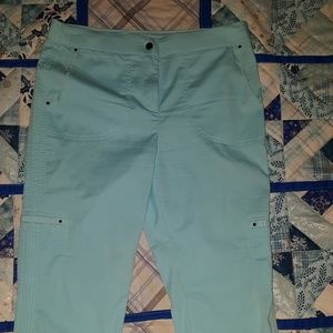 chicos,cropped pants